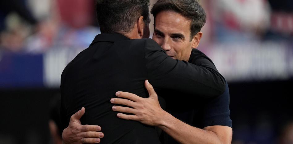 在这里必须, 寻找机会, 换上朱利亚 在这里必须, 寻找机会, 换上朱利亚