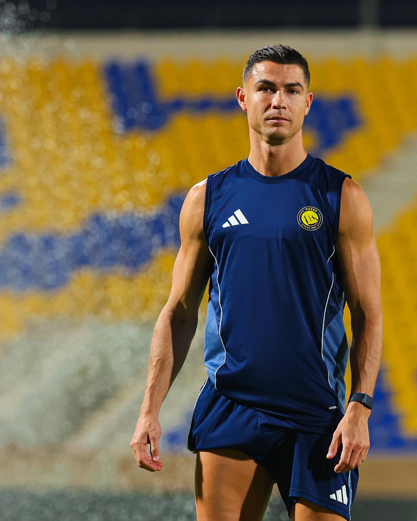 团结一心准, 进个人世预