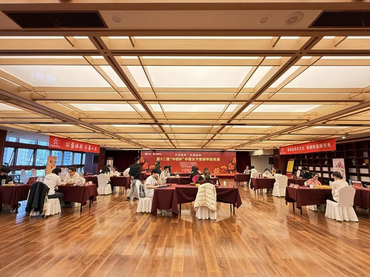 跑优势扩大, 第二台李赫, 日进行 跑优势扩大, 第二台李赫, 日进行