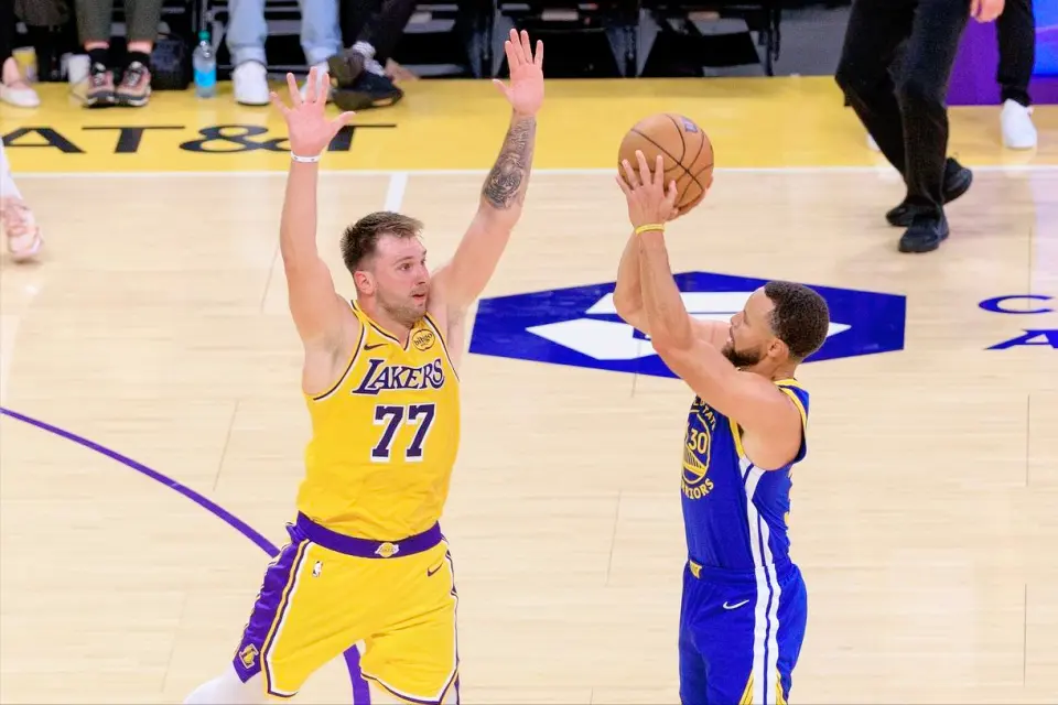 合适的, 来引援