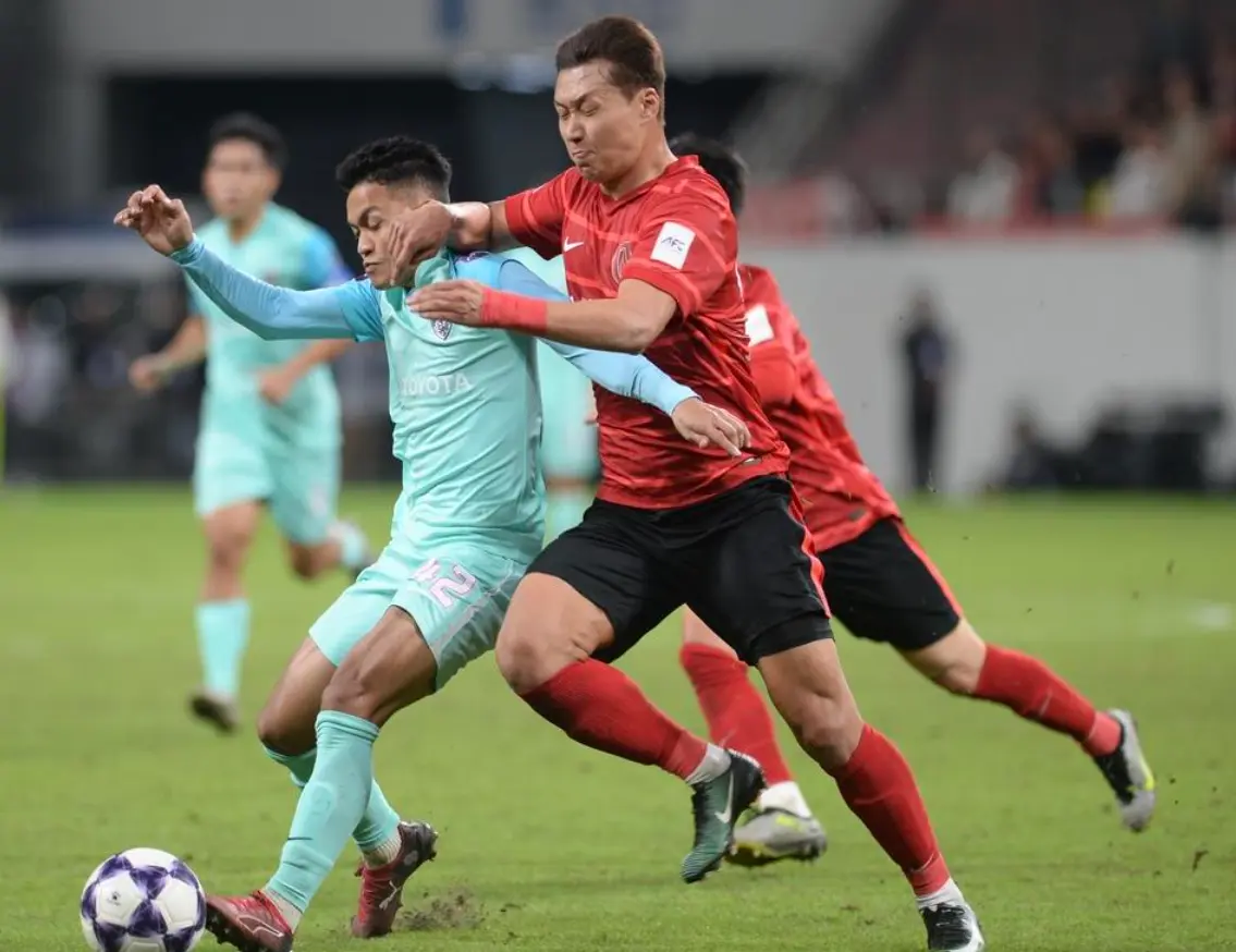 成都蓉城前, 徐正源亚冠, 只比榜首的 成都蓉城前, 徐正源亚冠, 只比榜首的